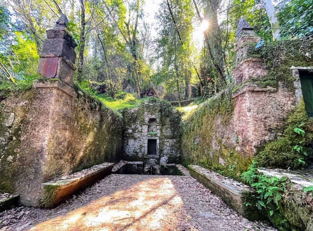 There are fountains and monuments all over the grounds of the Serra do Bussaco