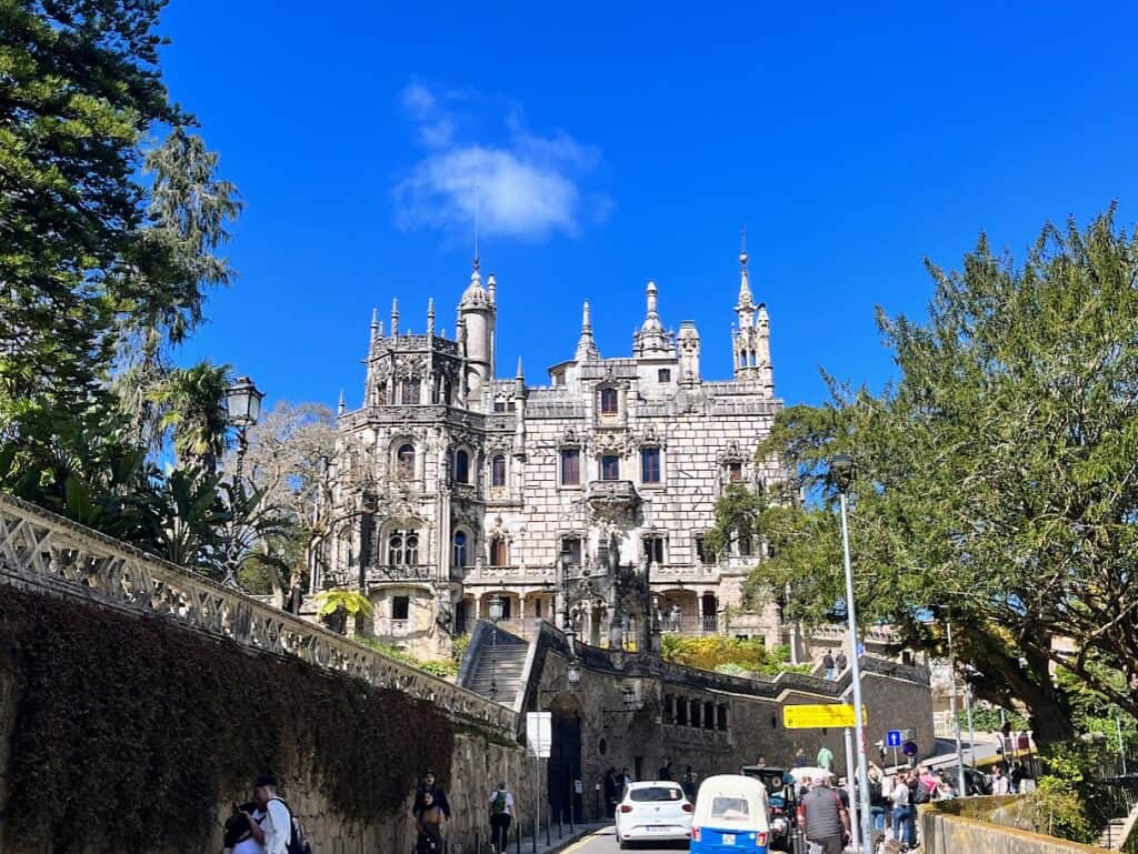 There is no parking around Quinta da Regaleira