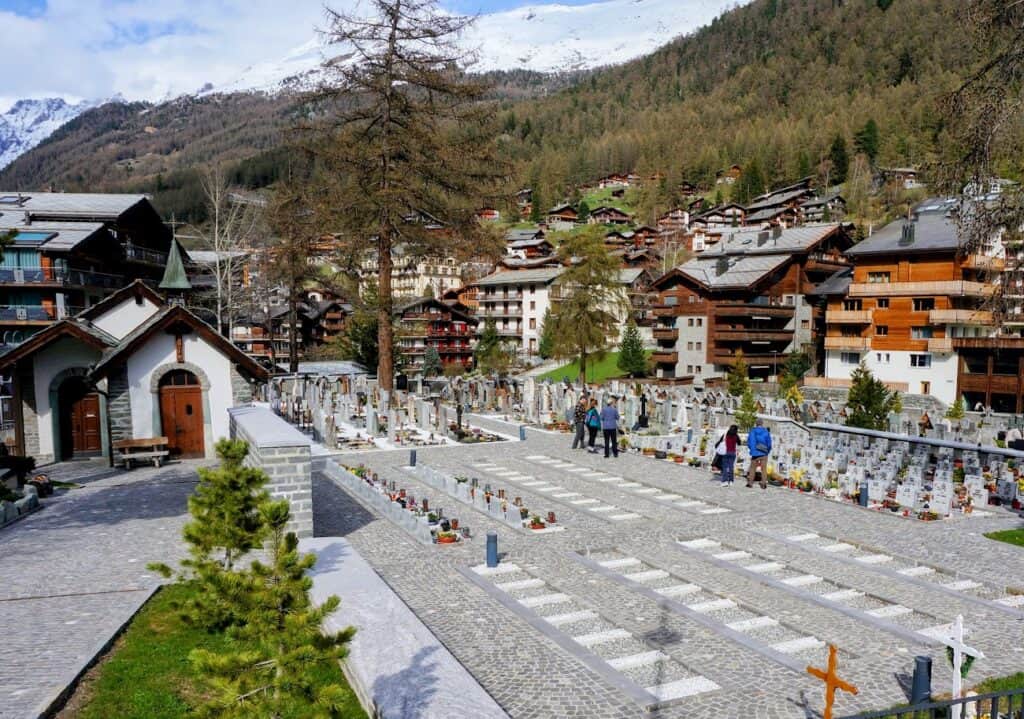 The Mountaineer's Cemetery in Zermatt offers a serene atmosphere, with beautifully arranged tombstones honoring climbers who ventured into the surrounding peaks. The cemetery is nestled against a backdrop of majestic mountains, creating a reflective space for visitors. It's a poignant part of Zermatt's history worth visiting.